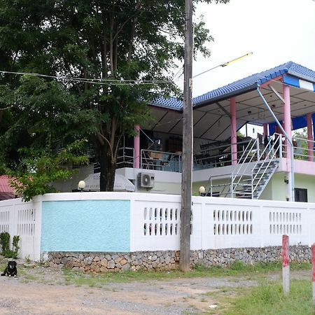 Chomlay Restaurant & Room For Rent Ban Nai Rai Bagian luar foto