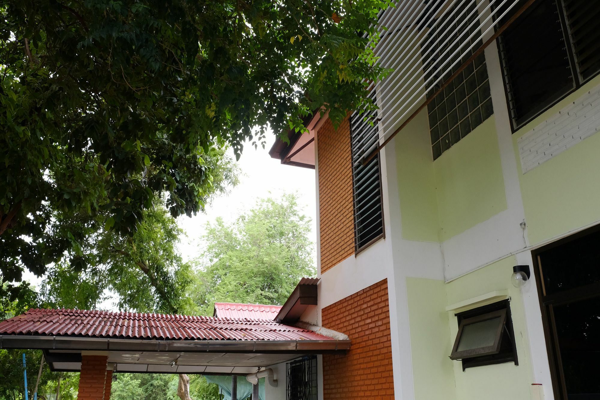 Chomlay Restaurant & Room For Rent Ban Nai Rai Bagian luar foto